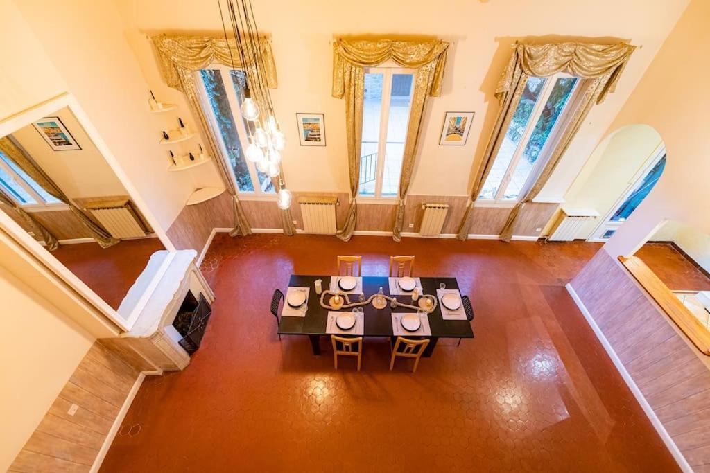 Anna-Maria : Grand Appartement 10 Personnes+Parking Prive -Actif+ Location- Marseille Bagian luar foto