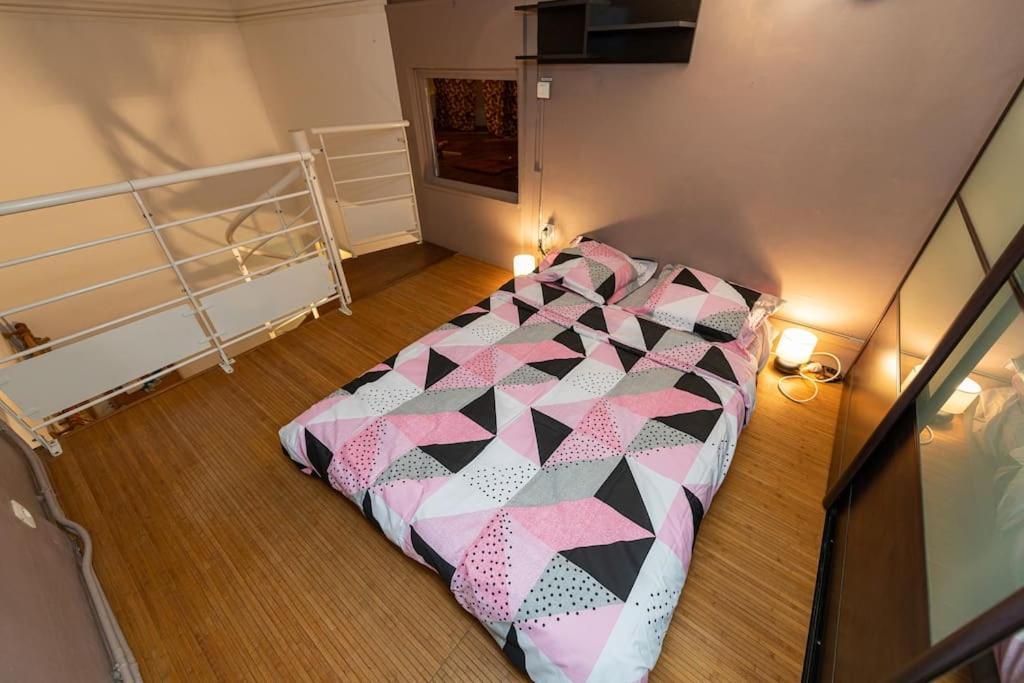 Anna-Maria : Grand Appartement 10 Personnes+Parking Prive -Actif+ Location- Marseille Bagian luar foto